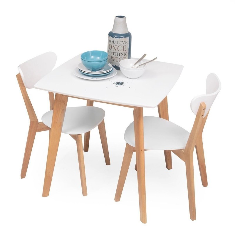 Silla de comedor MELAKA tapizada en tela y patas de madera de roble